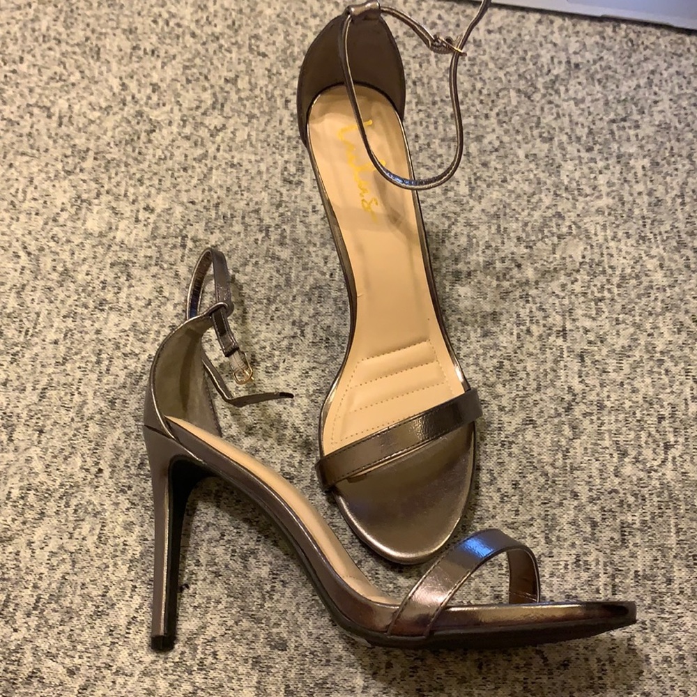 Lulu’s Lovliness Heels